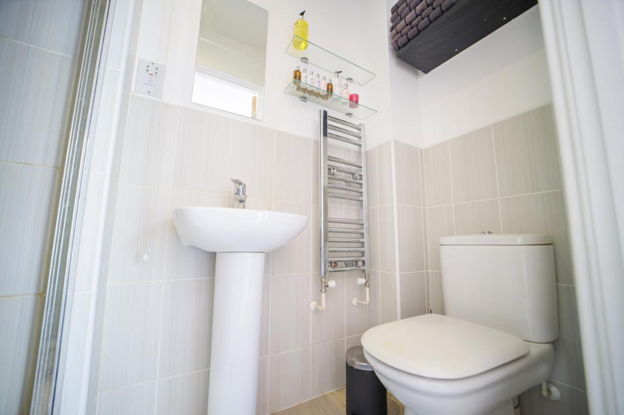 3 Bedroom House In Birmingham City Centre - Sleeps 6 외부 사진