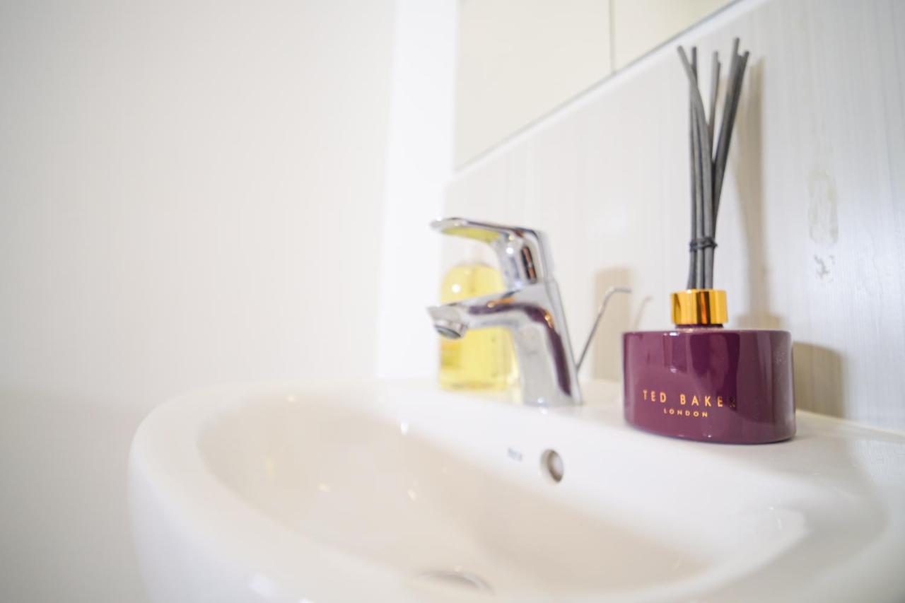 3 Bedroom House In Birmingham City Centre - Sleeps 6 외부 사진